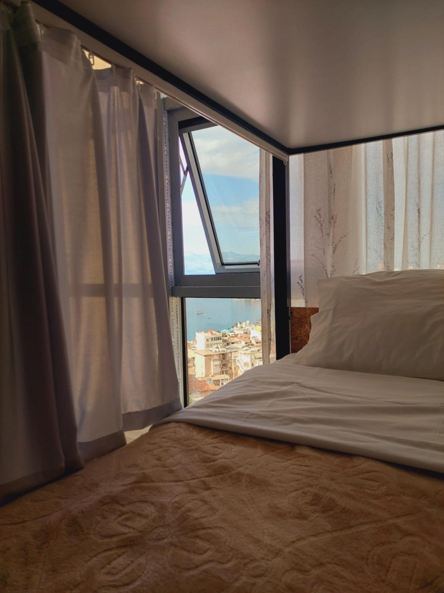Saranda Boutique Hostel Экстерьер фото